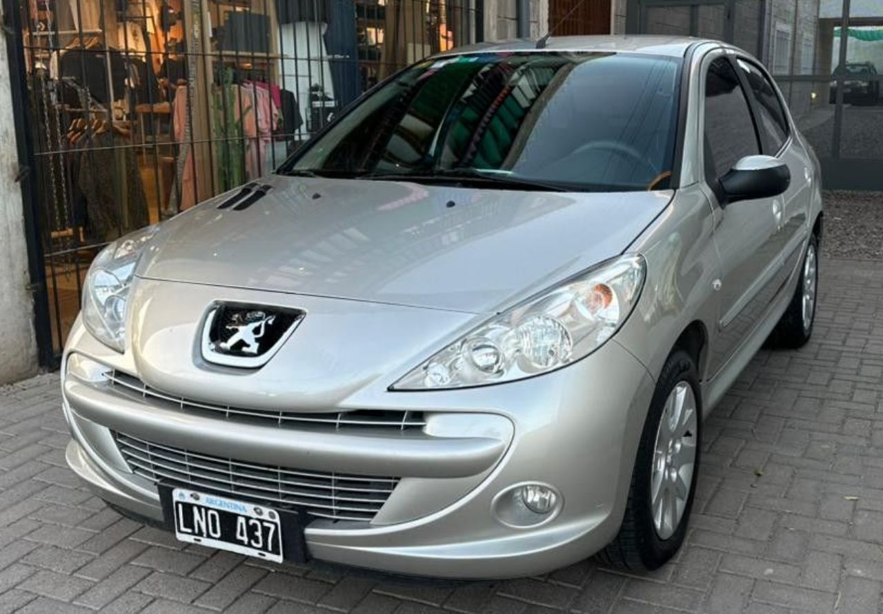 Peugeot 207 Usado Financiado en Córdoba, deRuedas