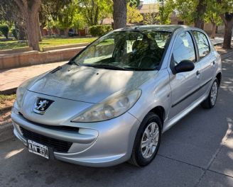 Peugeot 207 Usado en Mendoza Financiado