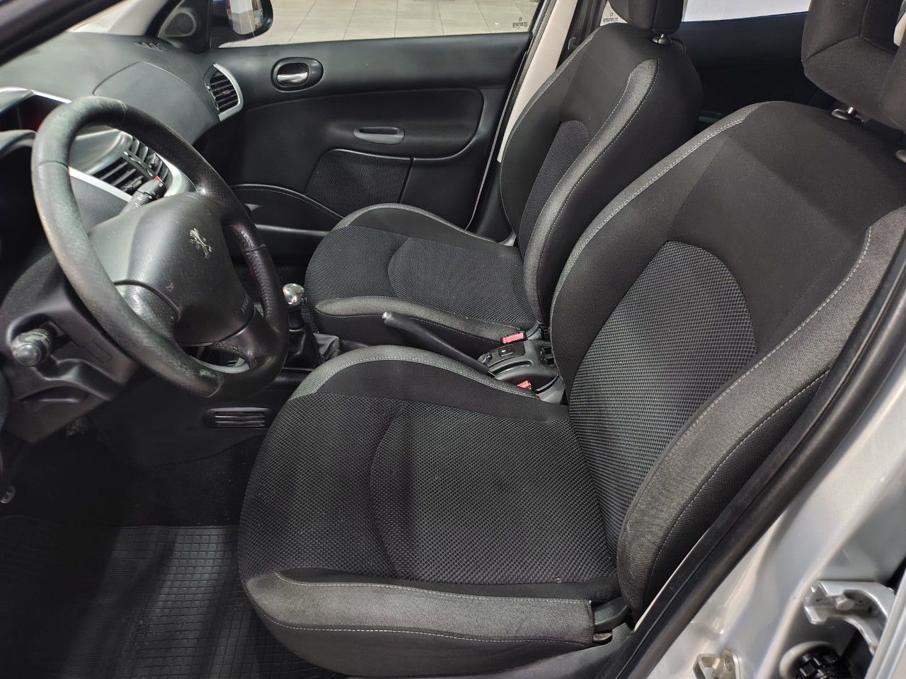 Peugeot 207 Usado en Mendoza, deRuedas