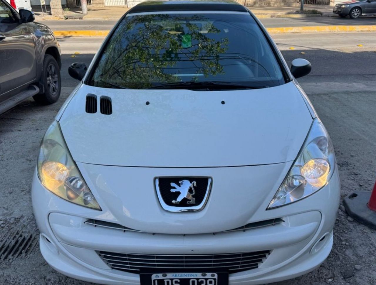 Peugeot 207 Usado en Mendoza, deRuedas