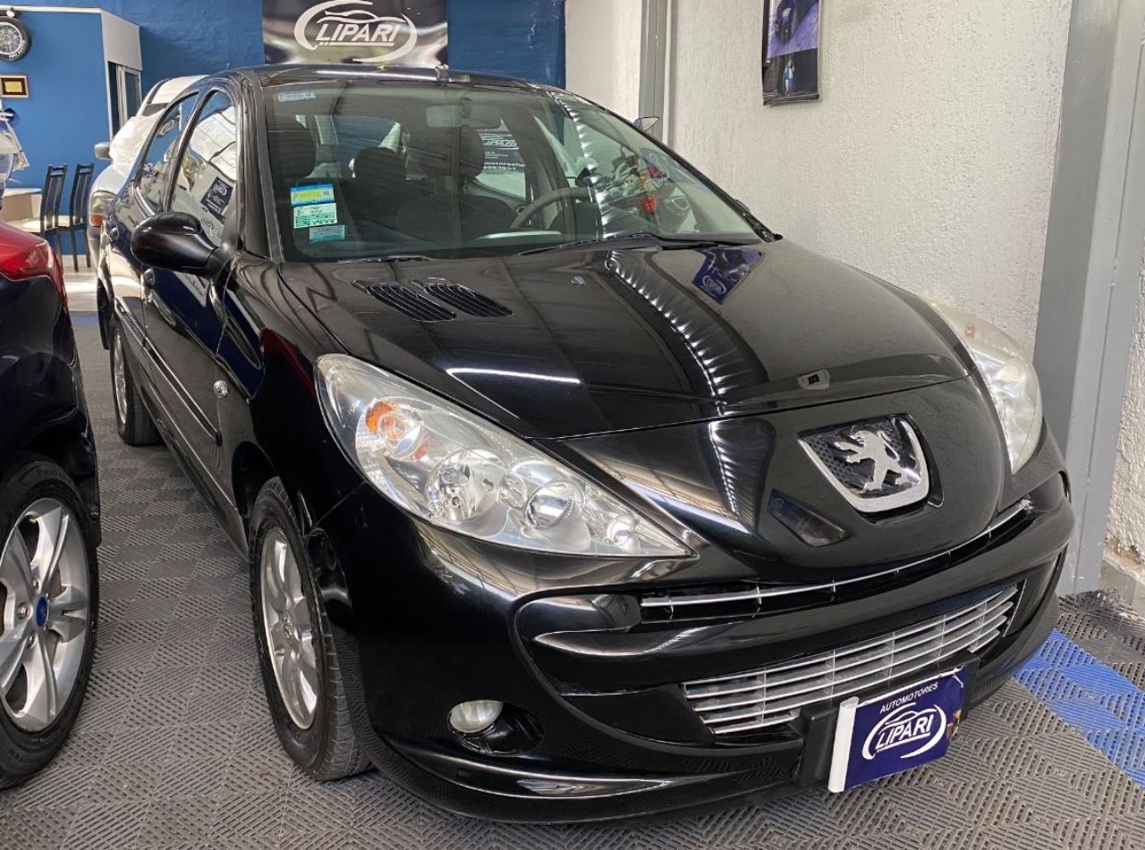Peugeot 207 Usado Financiado en Mendoza, deRuedas