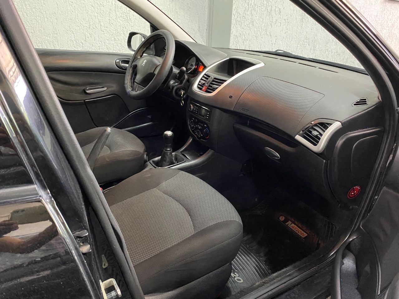Peugeot 207 Usado Financiado en Mendoza, deRuedas
