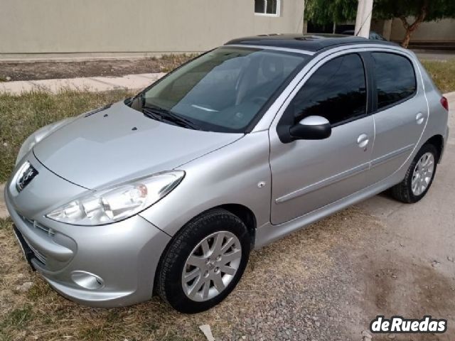 Peugeot 207 Usado en Mendoza, deRuedas