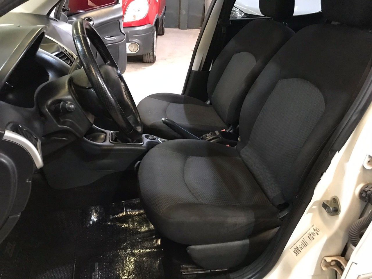 Peugeot 207 Usado Financiado en Mendoza, deRuedas