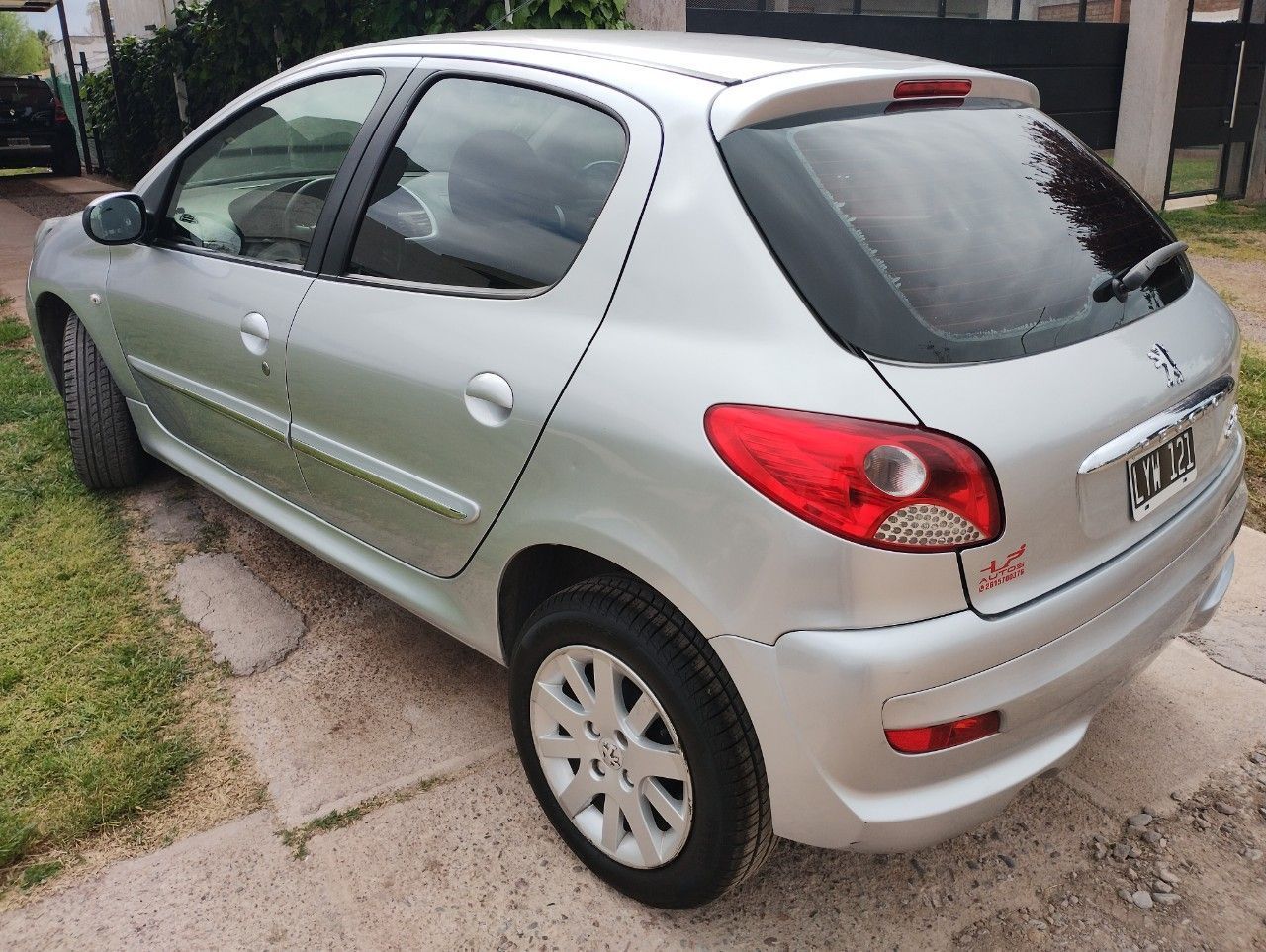 Peugeot 207 Usado en Mendoza, deRuedas