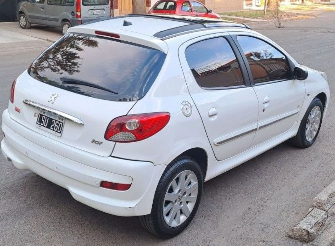 Peugeot 207 Usado en Mendoza, deRuedas