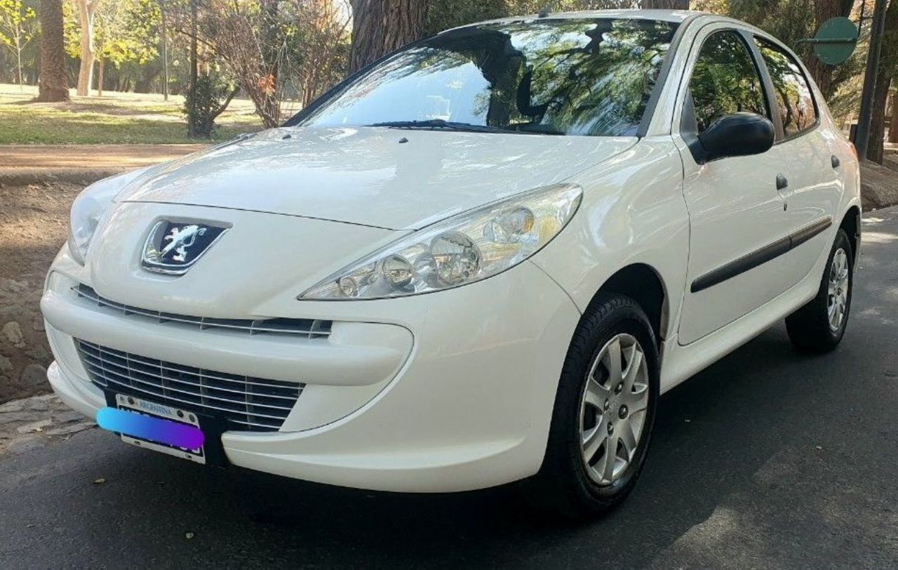 Peugeot 207 Usado en Mendoza, deRuedas