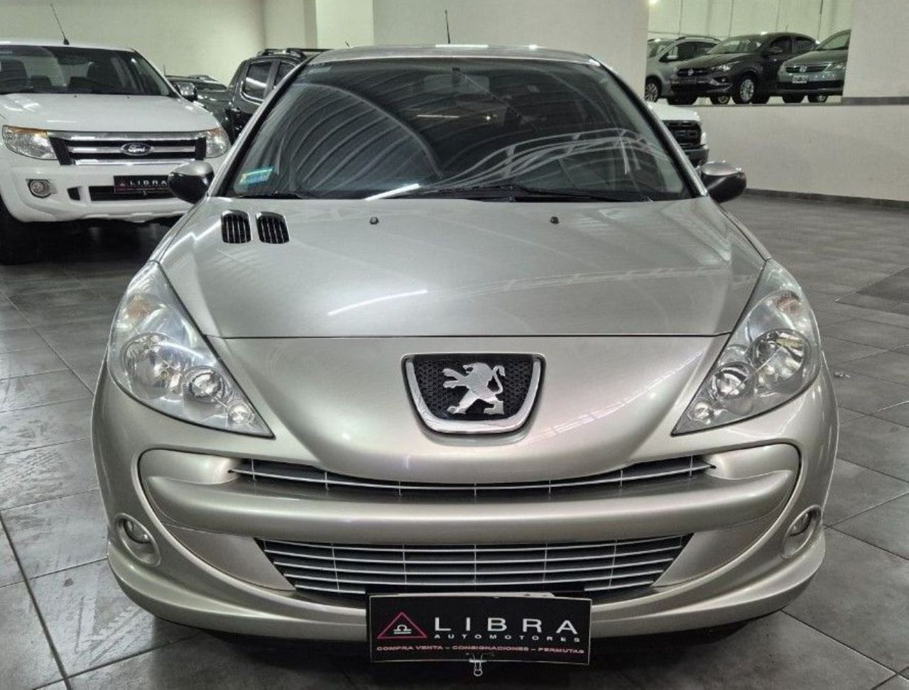 Peugeot 207 Usado Financiado en Mendoza, deRuedas