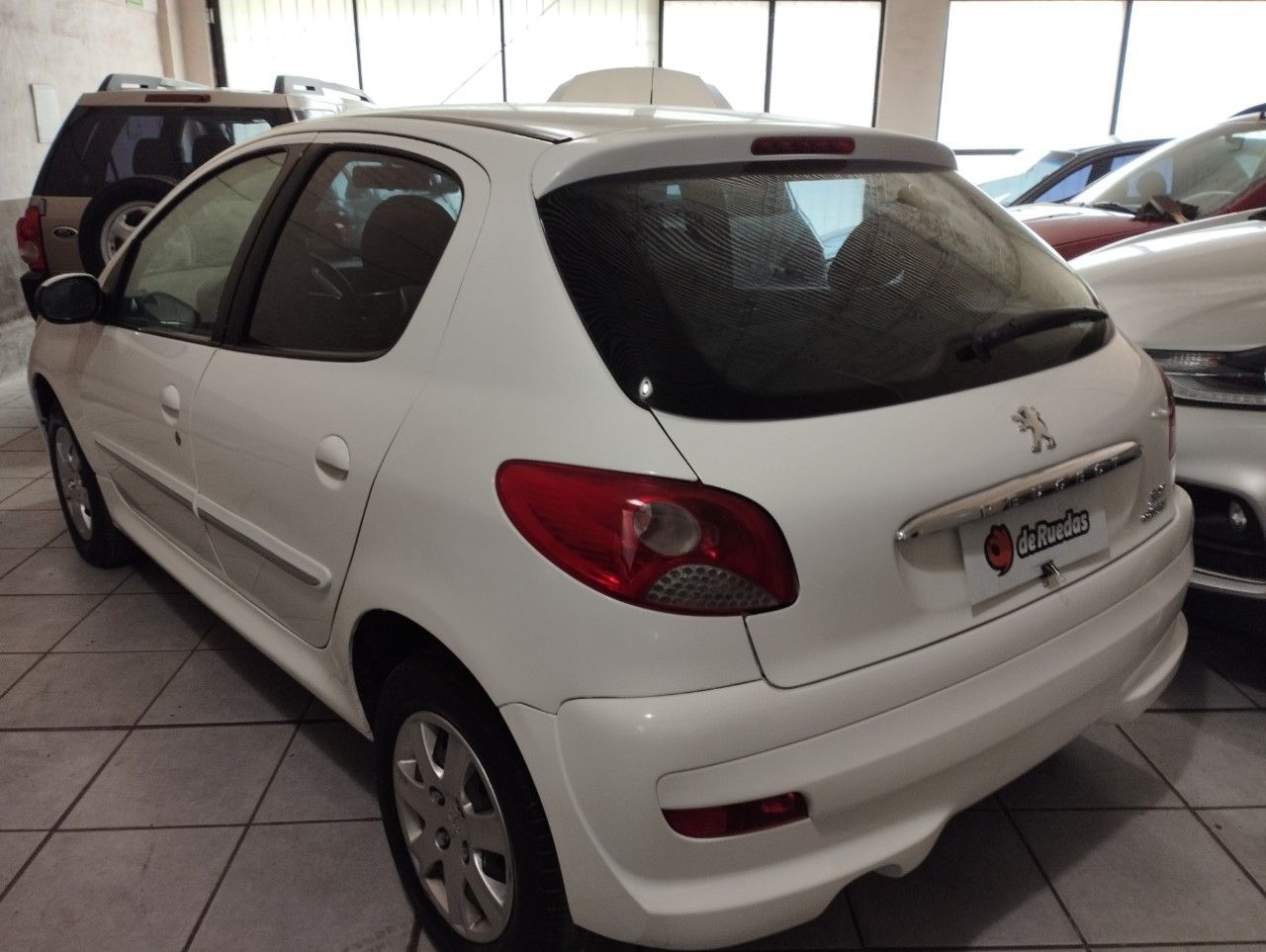 Peugeot 207 Usado Financiado en Mendoza, deRuedas