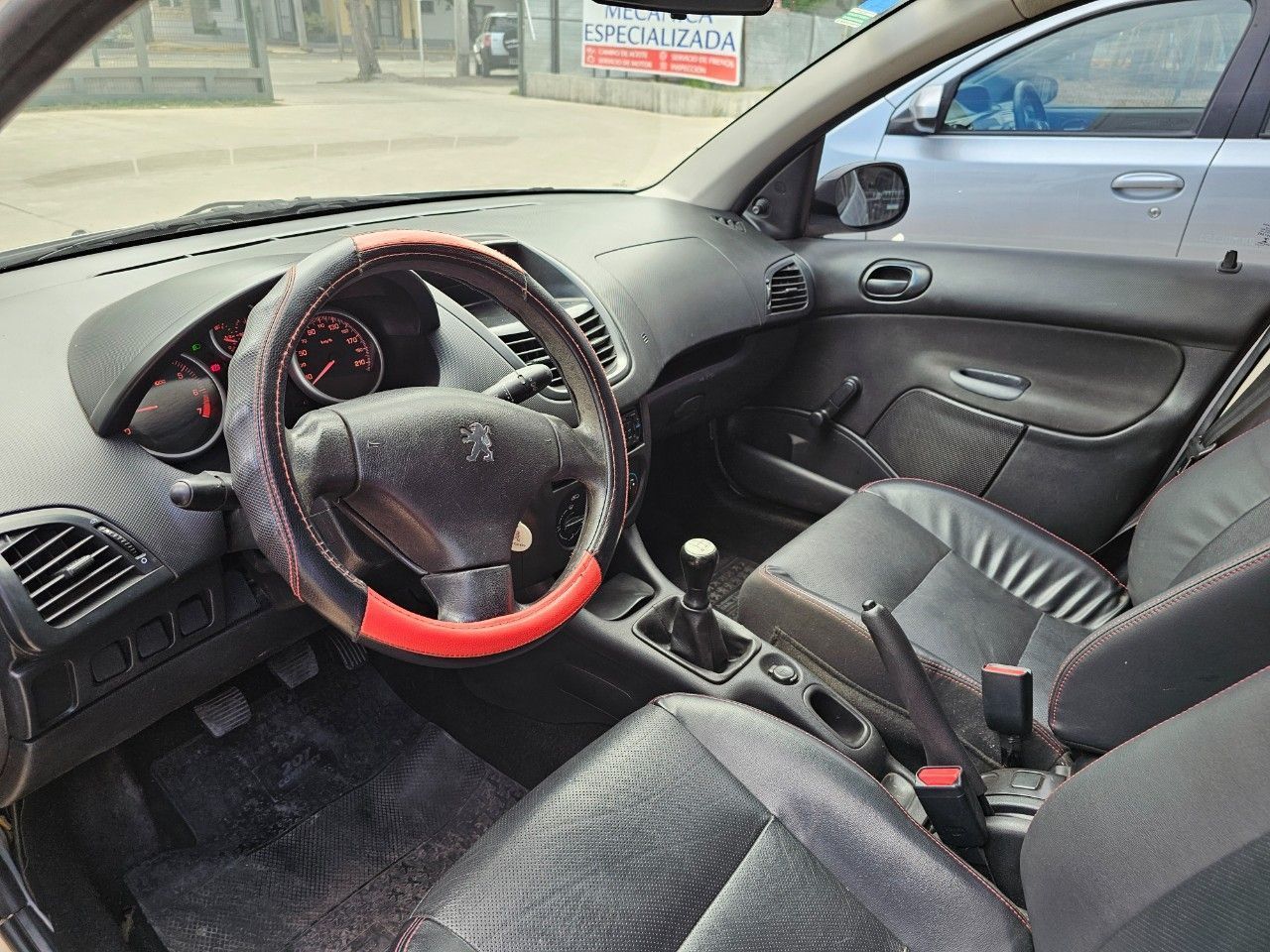 Peugeot 207 Usado Financiado en Mendoza, deRuedas