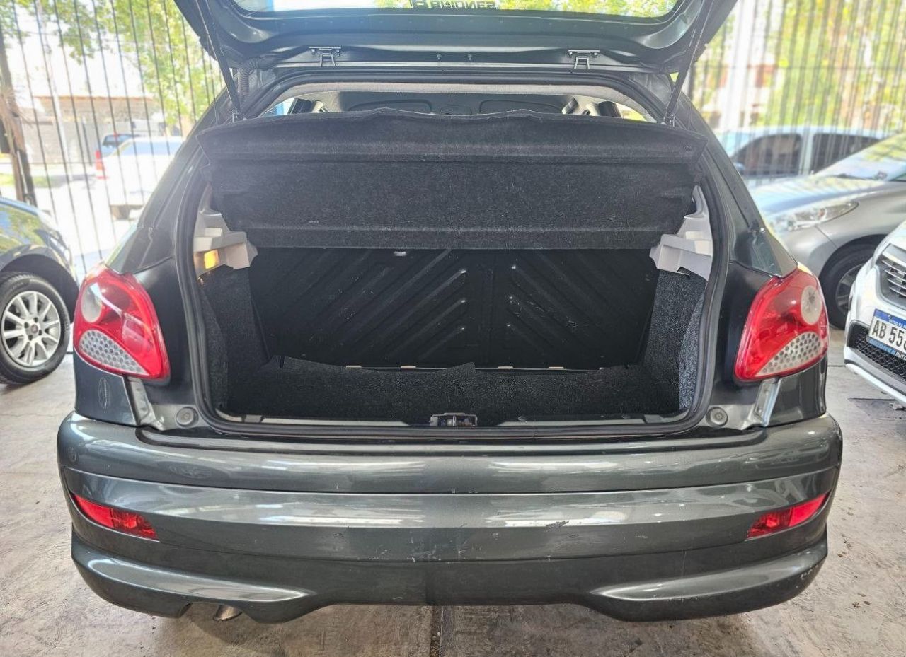 Peugeot 207 Usado en Mendoza, deRuedas