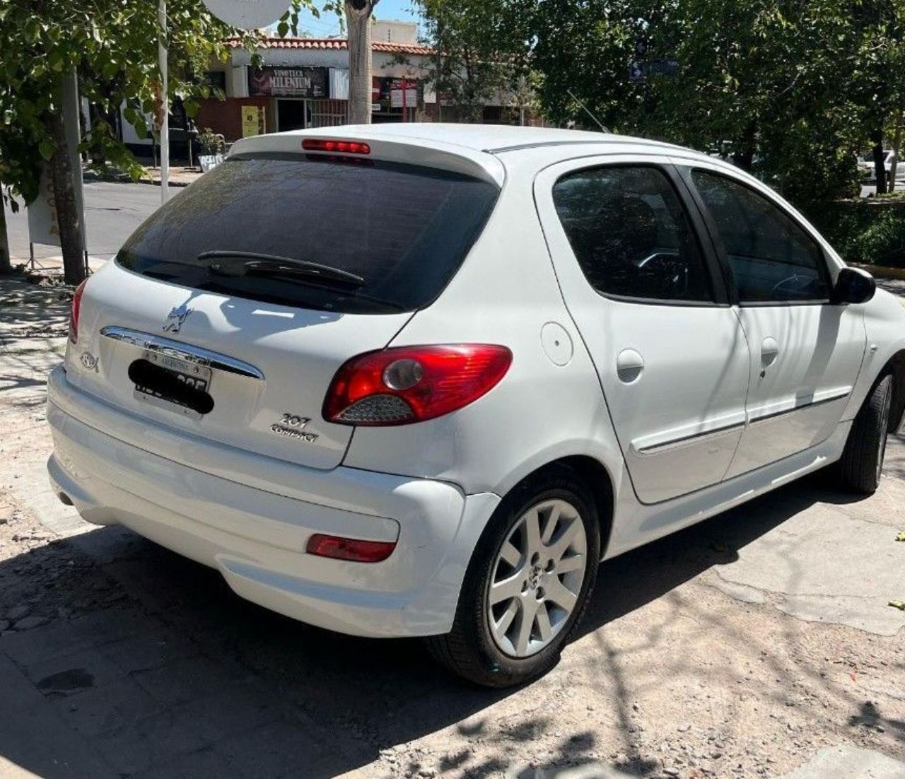 Peugeot 207 Usado Financiado en Mendoza, deRuedas