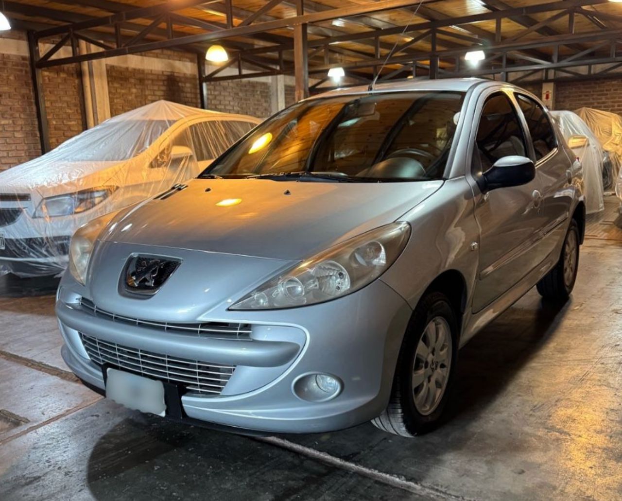 Peugeot 207 Usado en Mendoza, deRuedas