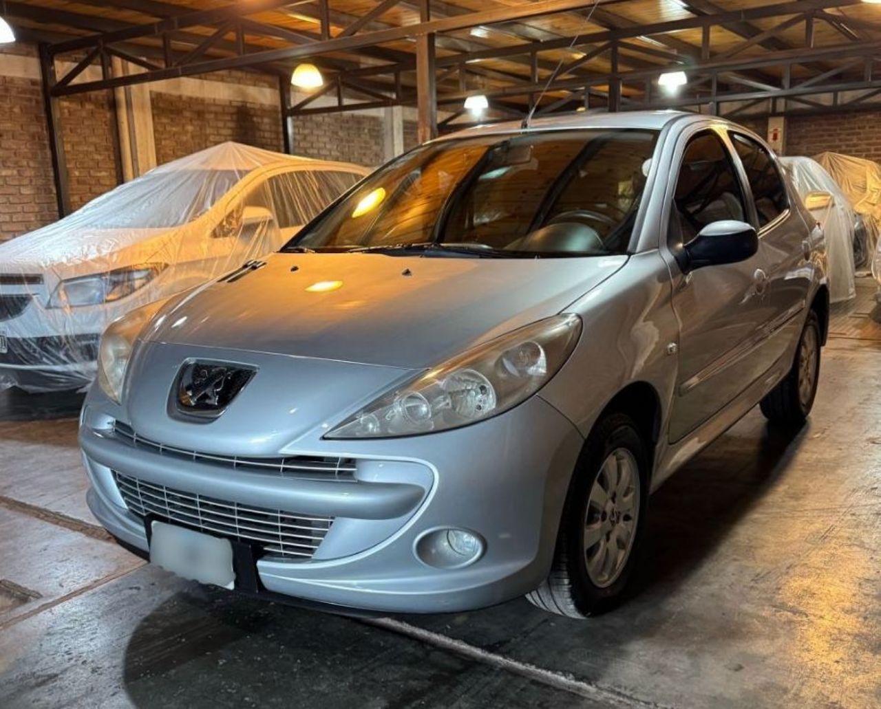Peugeot 207 Usado en Mendoza, deRuedas