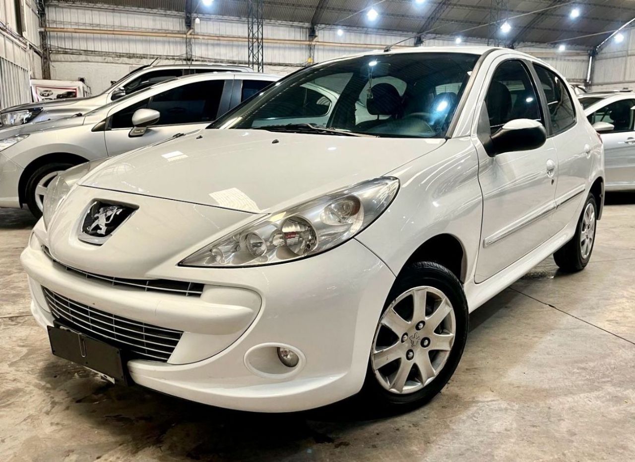 Peugeot 207 Usado en Mendoza, deRuedas
