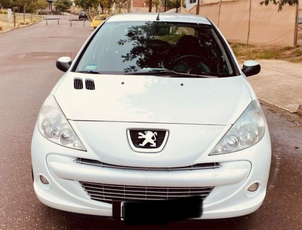 Peugeot 207 Usado en Mendoza, deRuedas