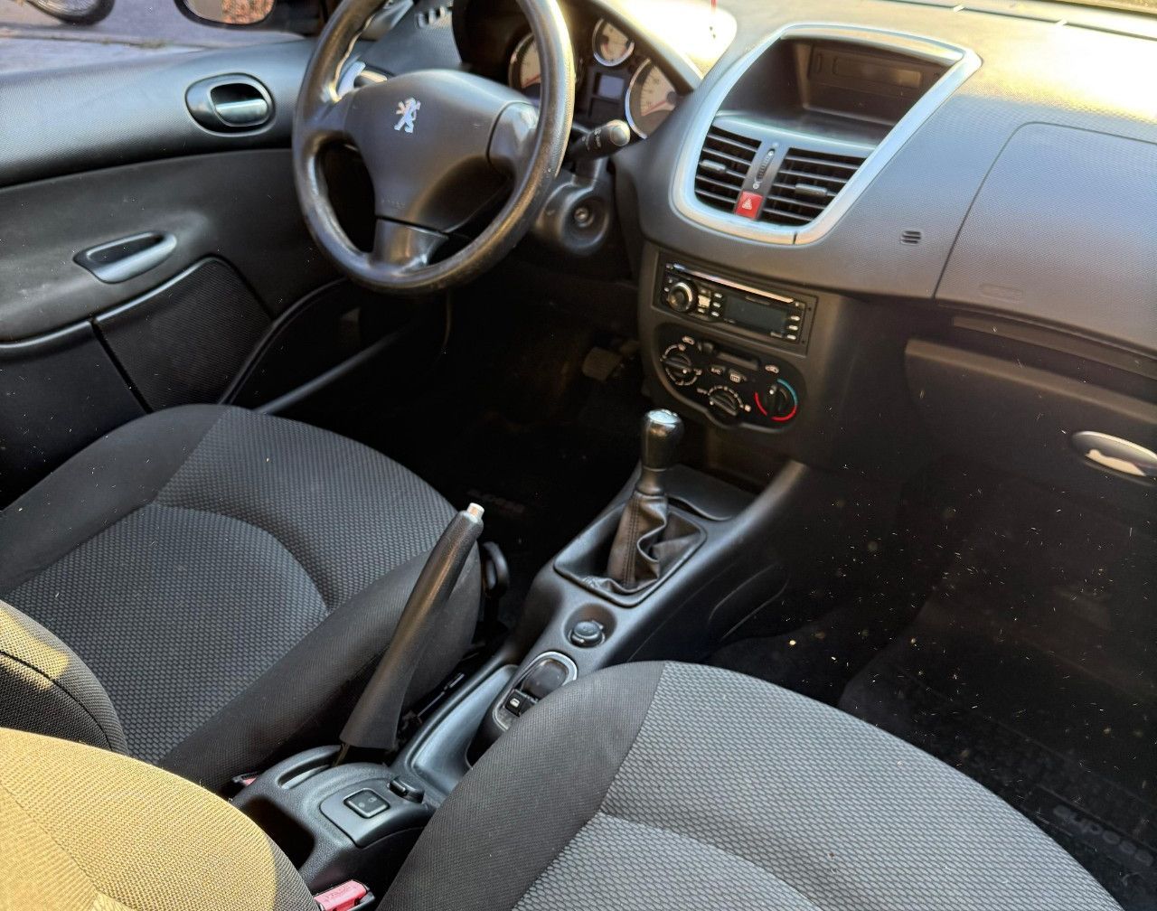 Peugeot 207 Usado Financiado en Córdoba, deRuedas