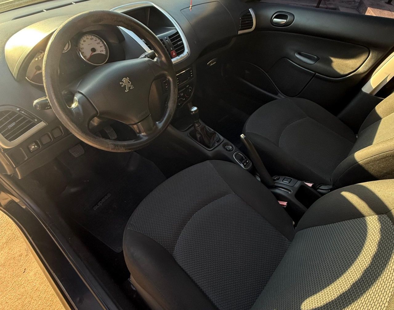 Peugeot 207 Usado Financiado en Córdoba, deRuedas