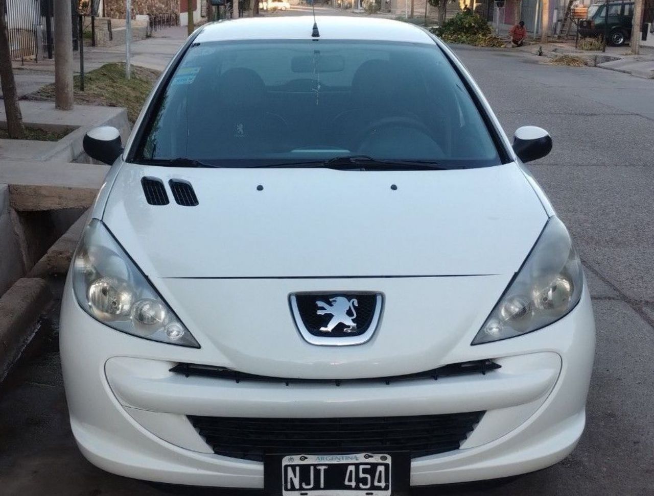 Peugeot 207 Usado en Mendoza, deRuedas
