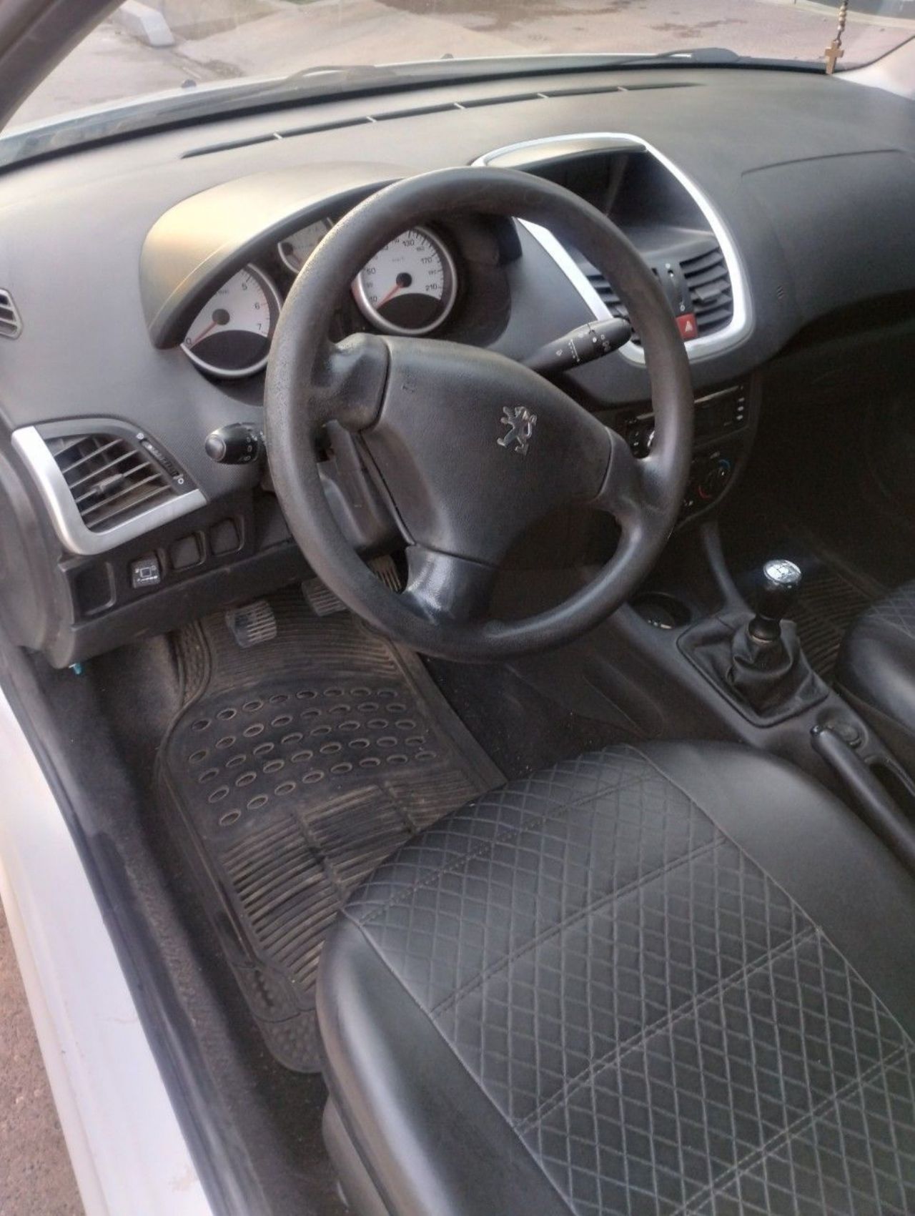 Peugeot 207 Usado en Mendoza, deRuedas