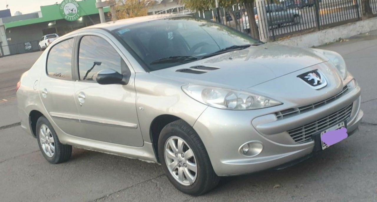 Peugeot 207 Usado en Mendoza, deRuedas