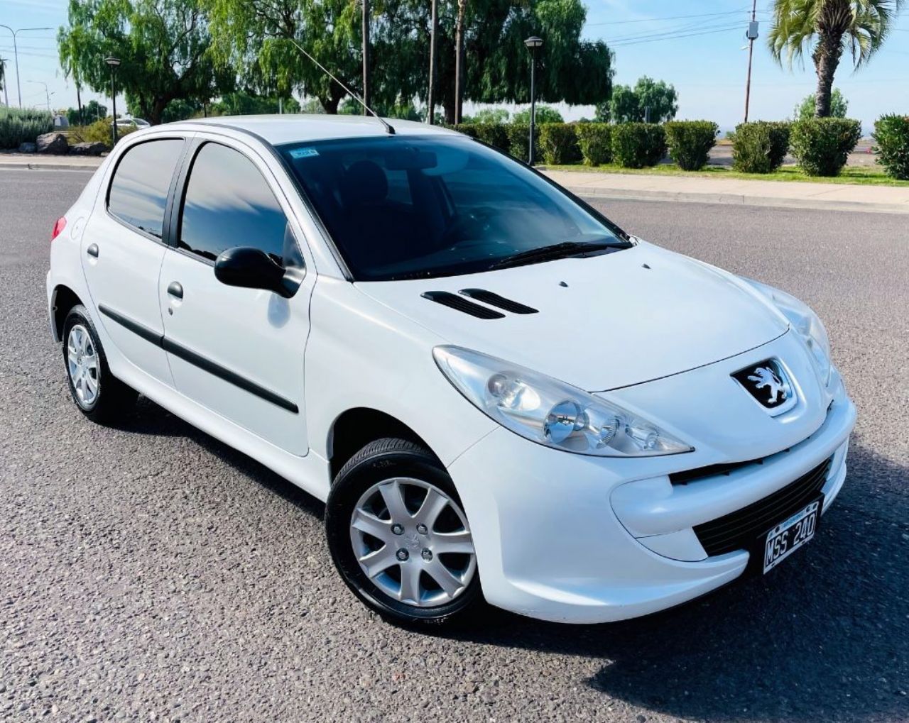 Peugeot 207 Usado Financiado en Mendoza, deRuedas