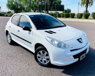 Peugeot 207 Usado en Mendoza Financiado