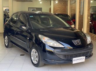 Peugeot 207 Usado en Mendoza Financiado