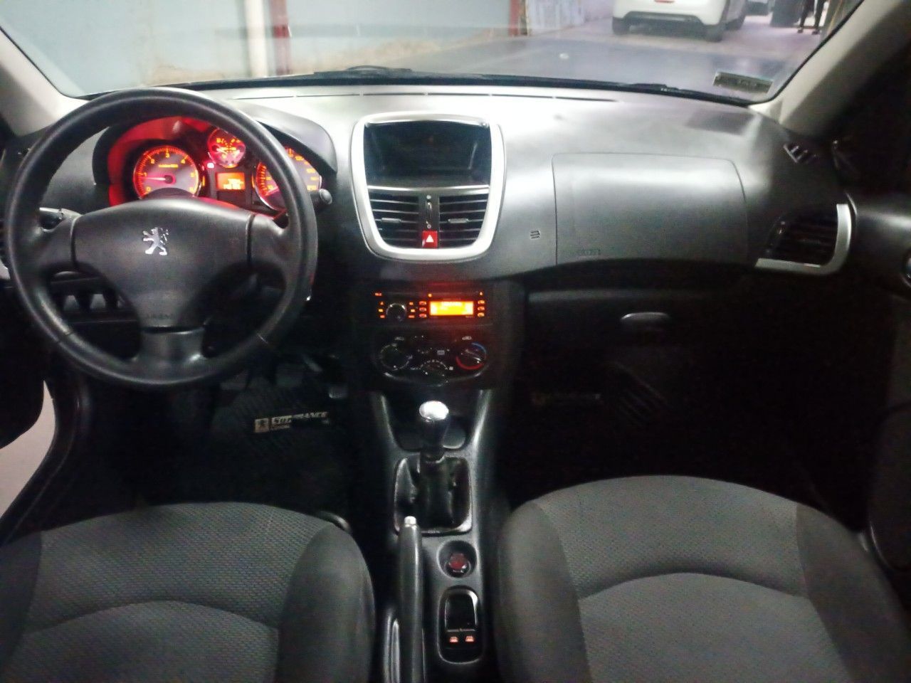Peugeot 207 Usado Financiado en Mendoza, deRuedas