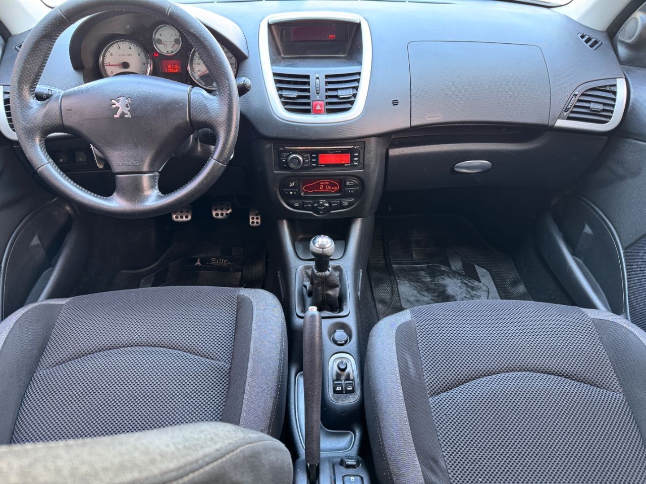 Peugeot 207 Usado Financiado en Córdoba, deRuedas