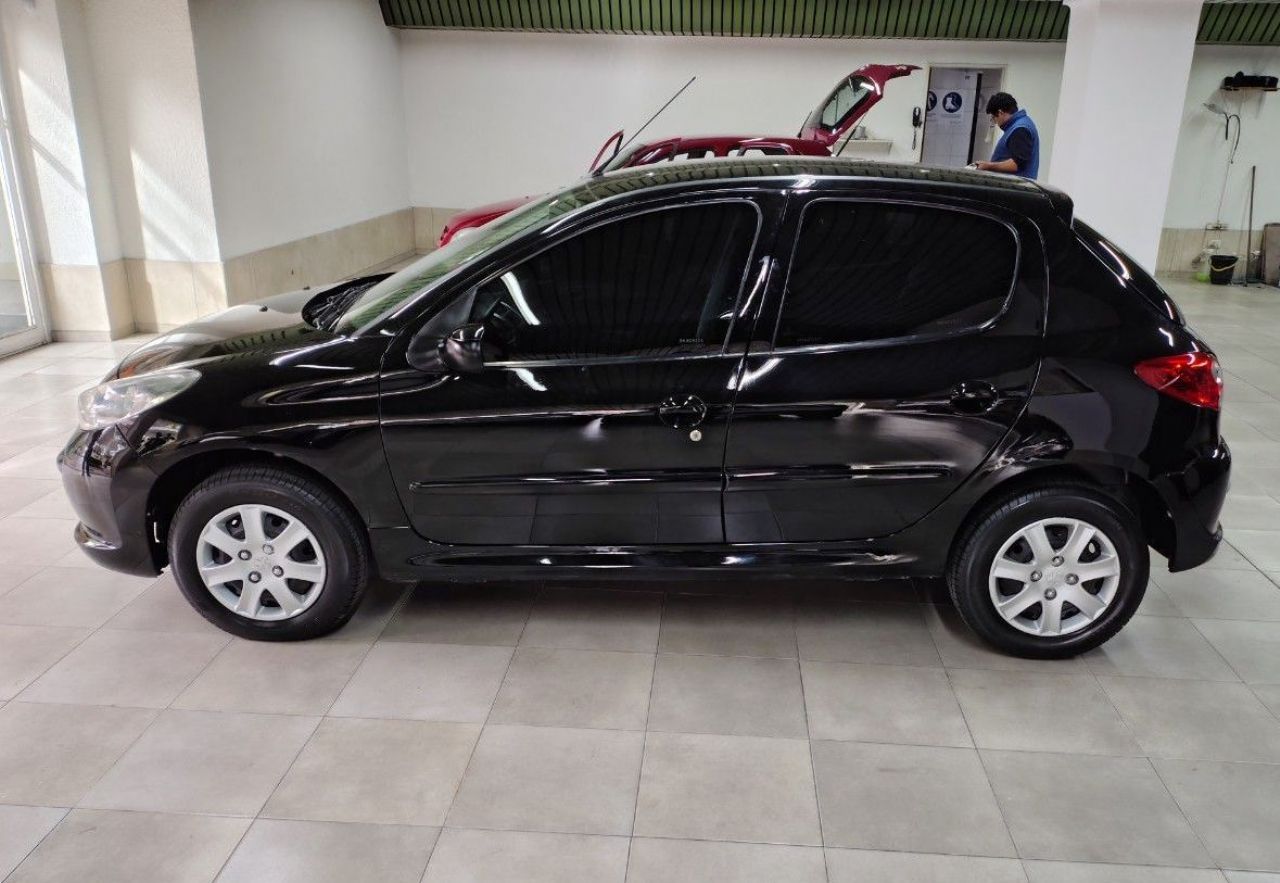 Peugeot 207 Usado en Mendoza, deRuedas