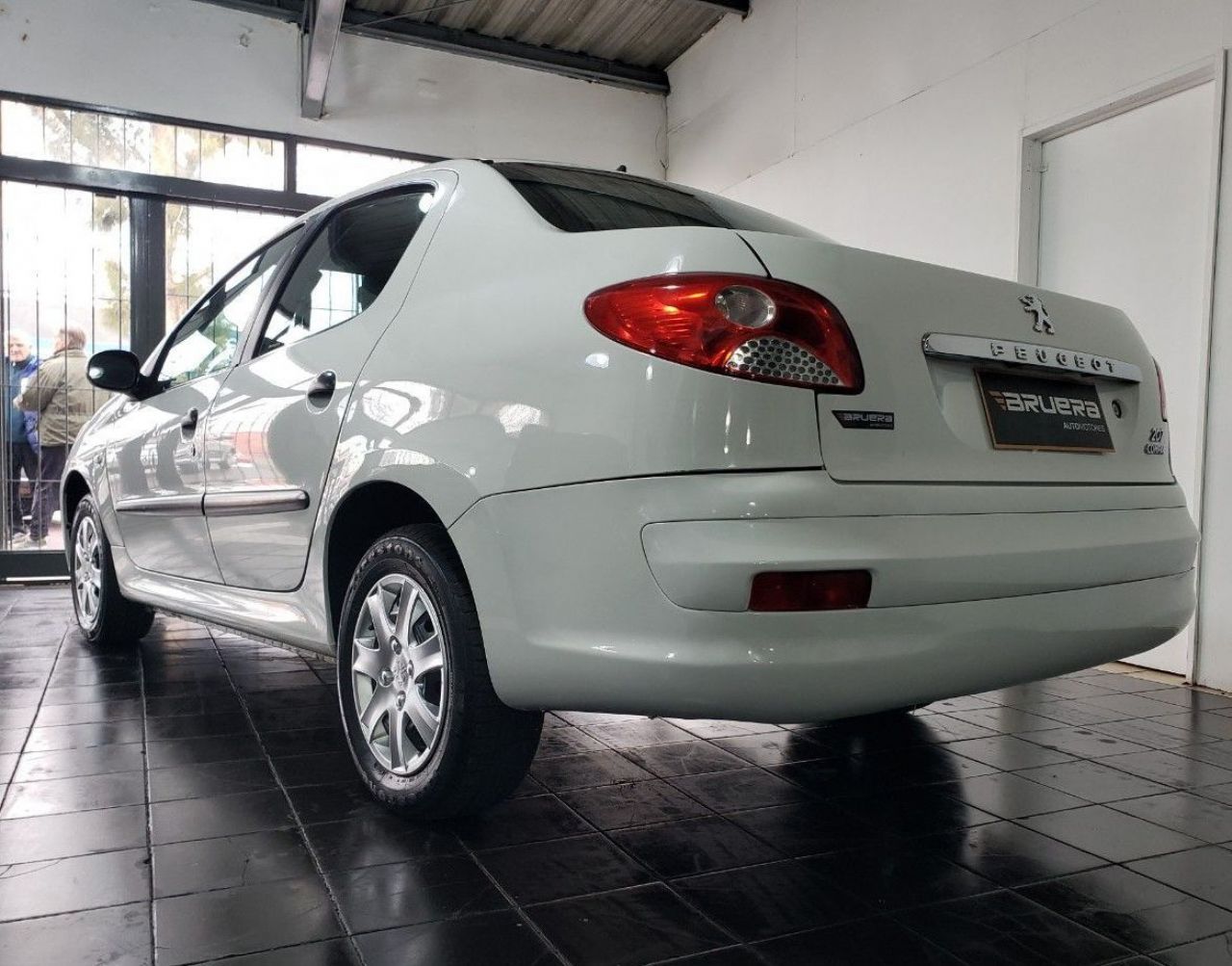 Peugeot 207 Usado Financiado en Mendoza, deRuedas