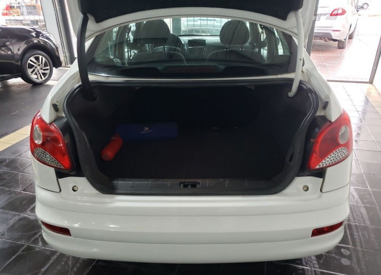 Peugeot 207 Usado Financiado en Mendoza, deRuedas