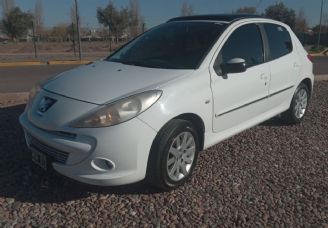 Peugeot 207 Usado en Mendoza