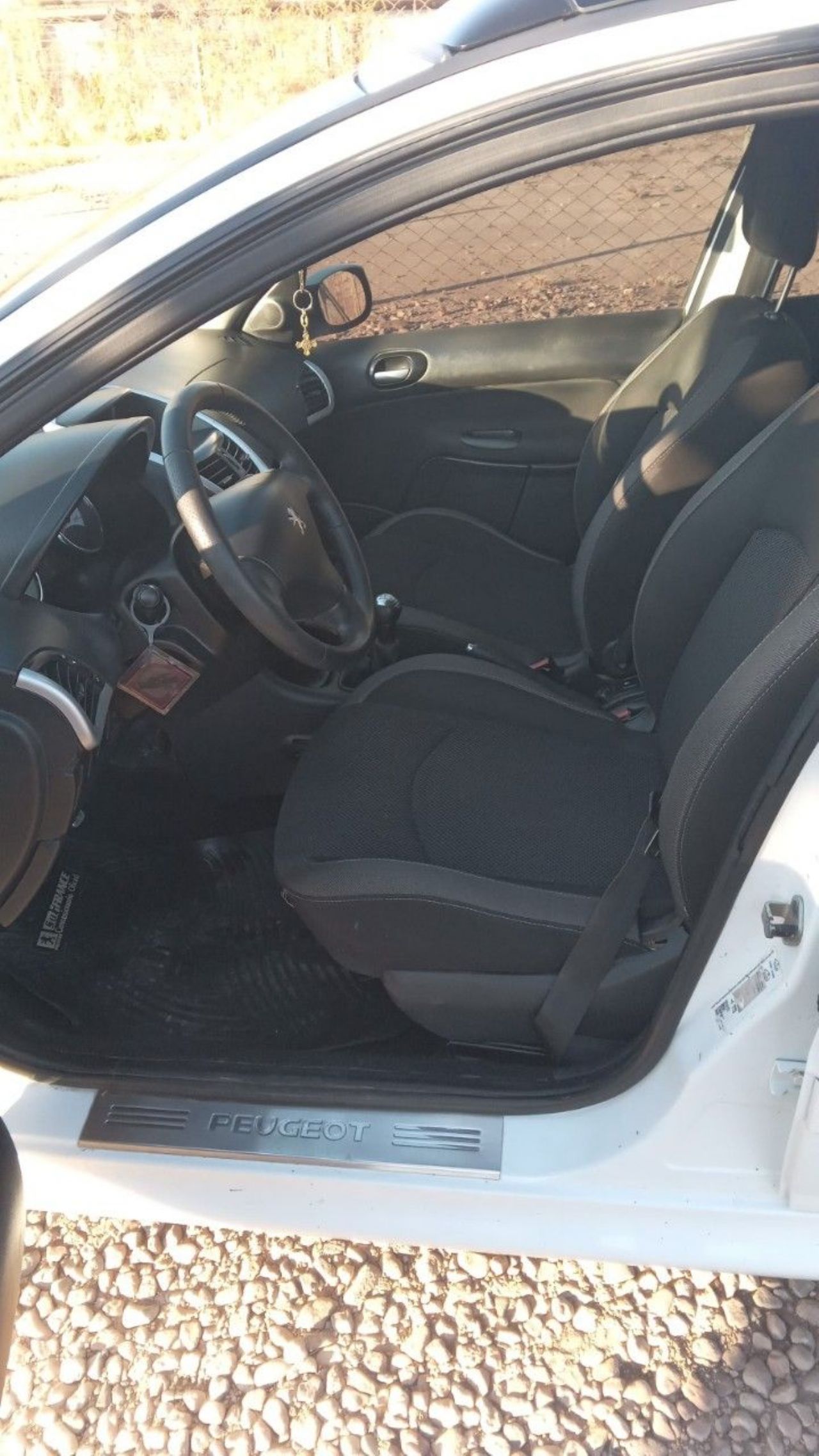 Peugeot 207 Usado en Mendoza, deRuedas
