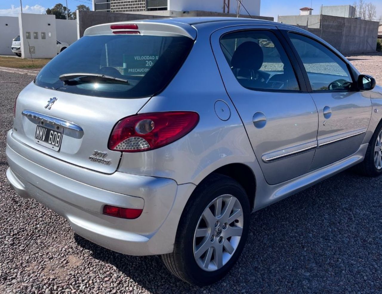 Peugeot 207 Usado en Mendoza, deRuedas