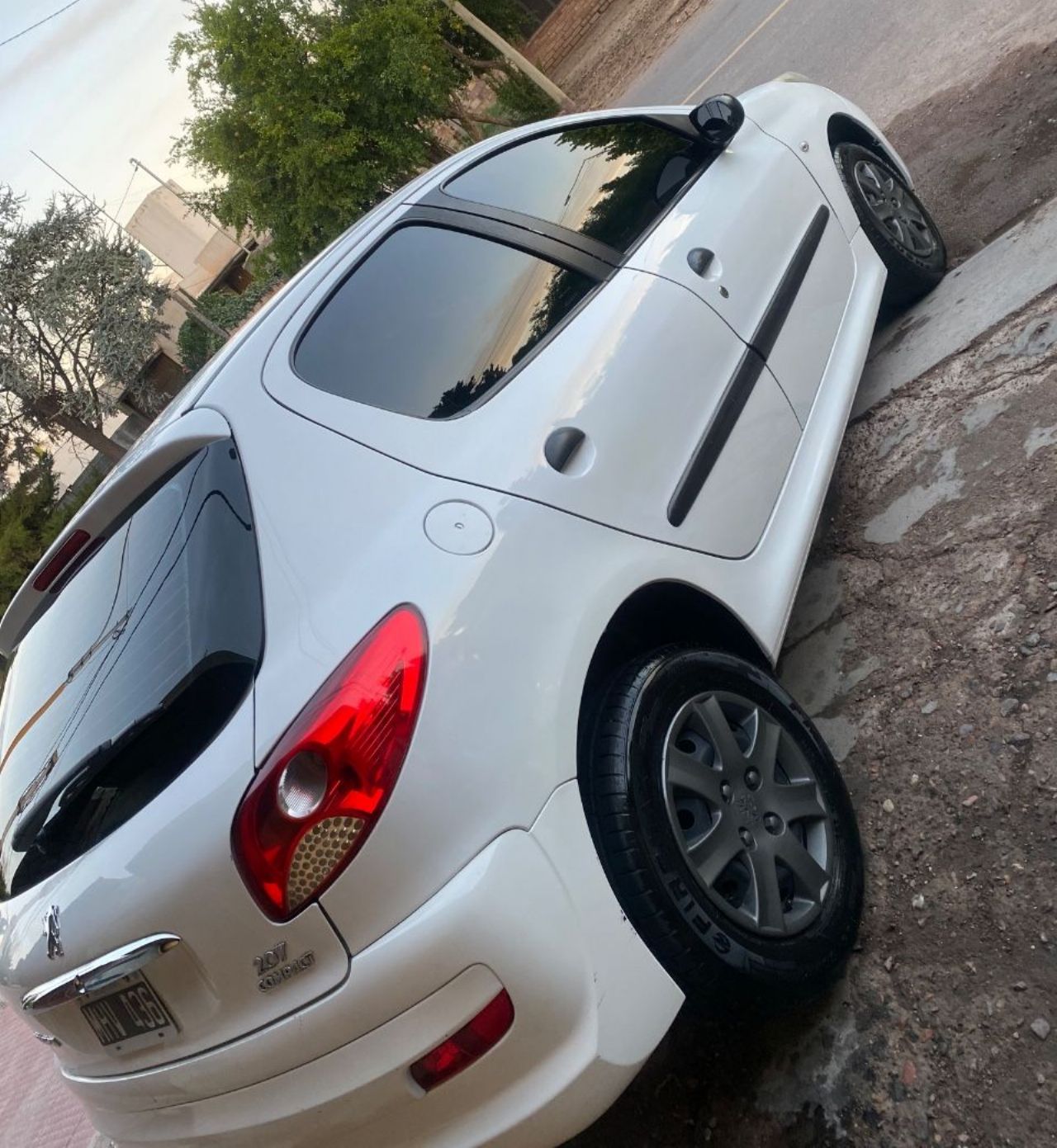 Peugeot 207 Usado en Mendoza, deRuedas