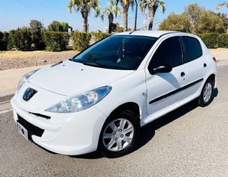 Peugeot 207 Usado en Mendoza Financiado