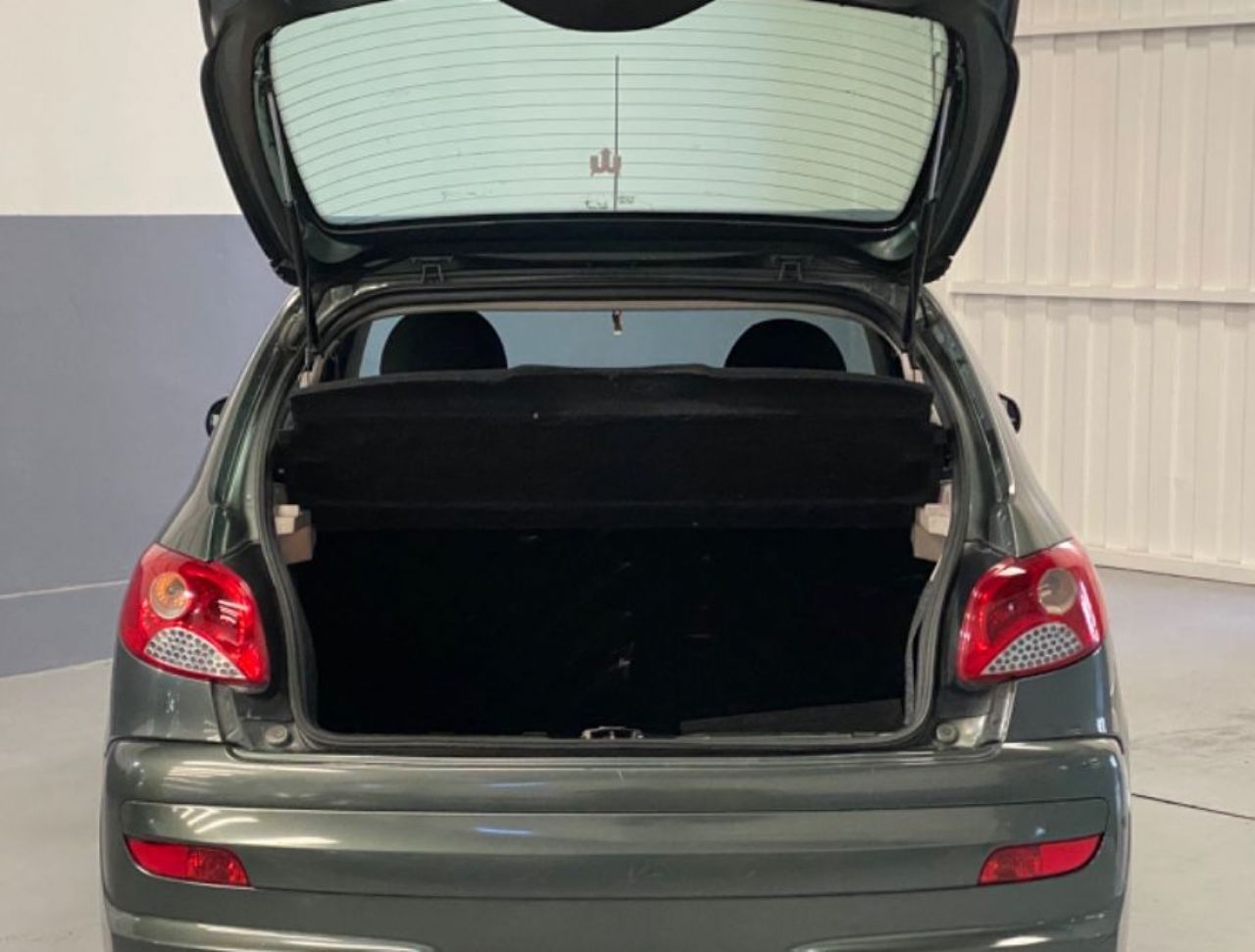 Peugeot 207 Usado Financiado en Mendoza, deRuedas