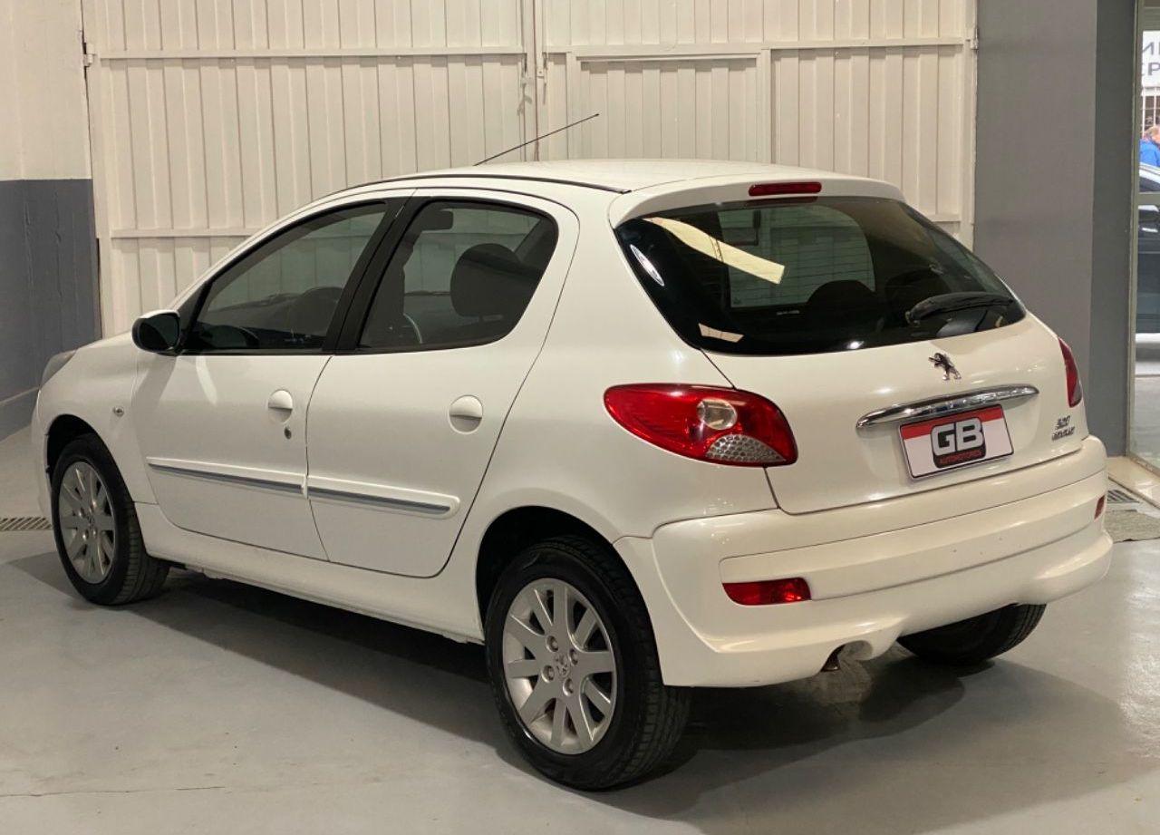 Peugeot 207 Usado Financiado en Mendoza, deRuedas