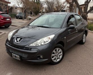 Peugeot 207 Usado en Mendoza Financiado