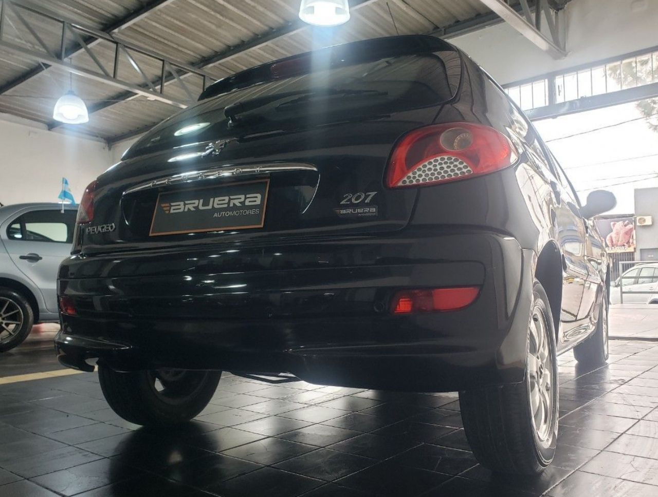 Peugeot 207 Usado Financiado en Mendoza, deRuedas
