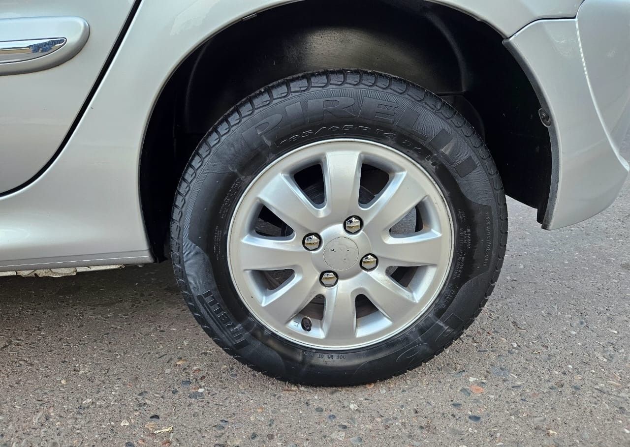 Peugeot 207 Usado Financiado en Mendoza, deRuedas