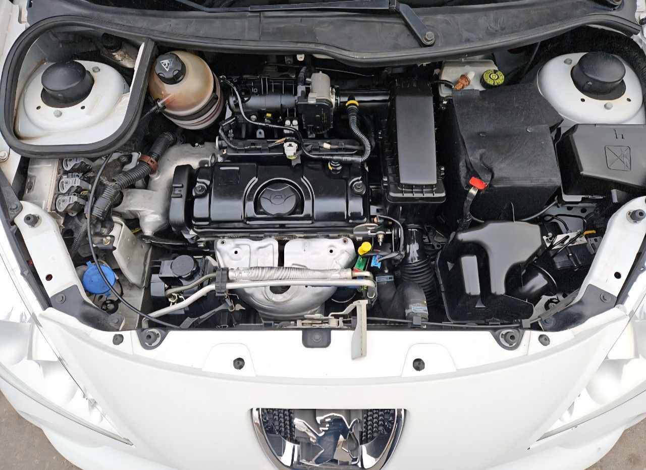 Peugeot 207 Usado Financiado en Mendoza, deRuedas