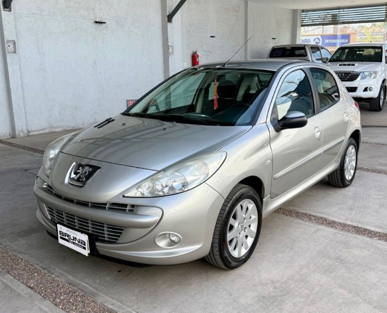 Peugeot 207 Usado Financiado en Mendoza, deRuedas