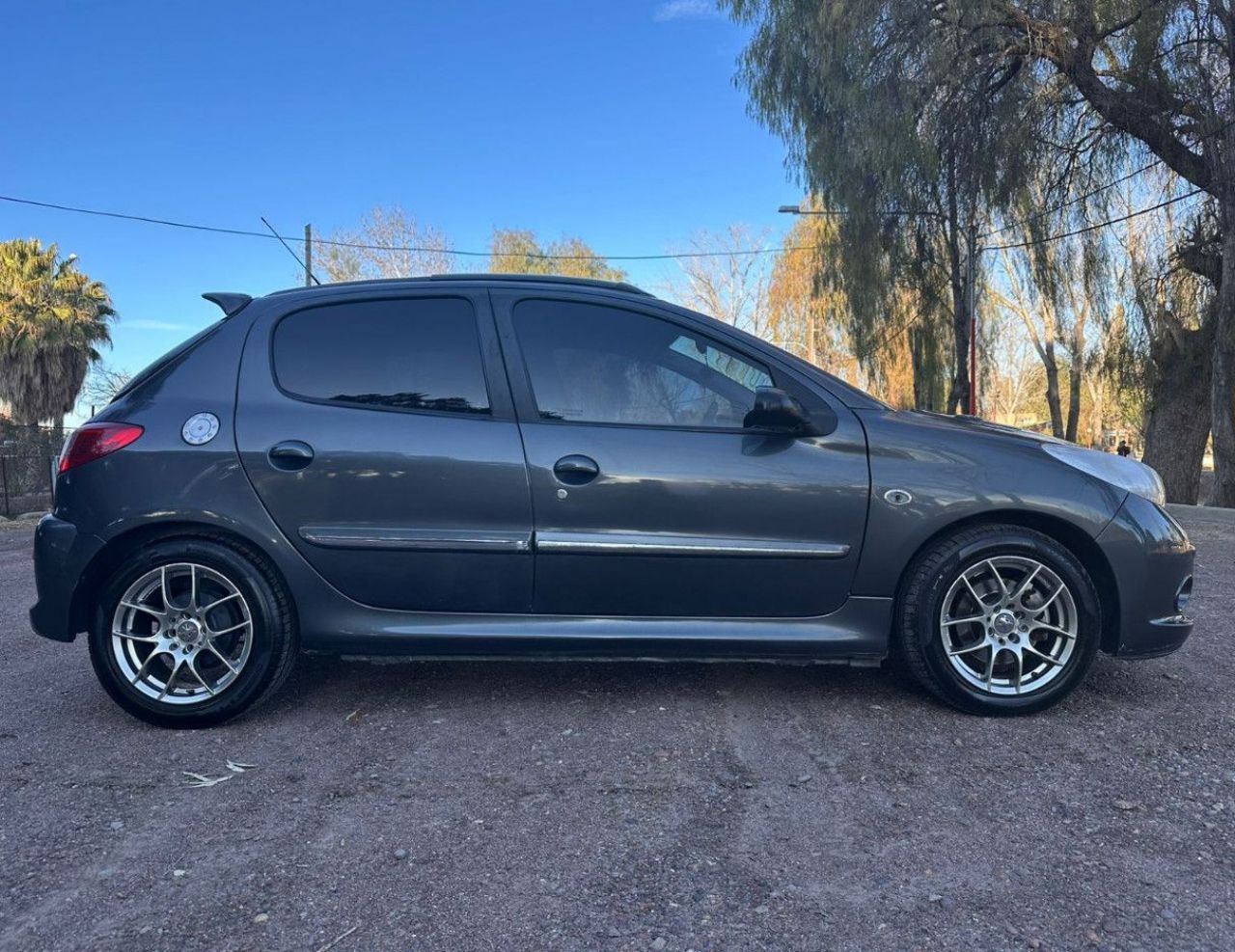 Peugeot 207 Usado en Mendoza, deRuedas