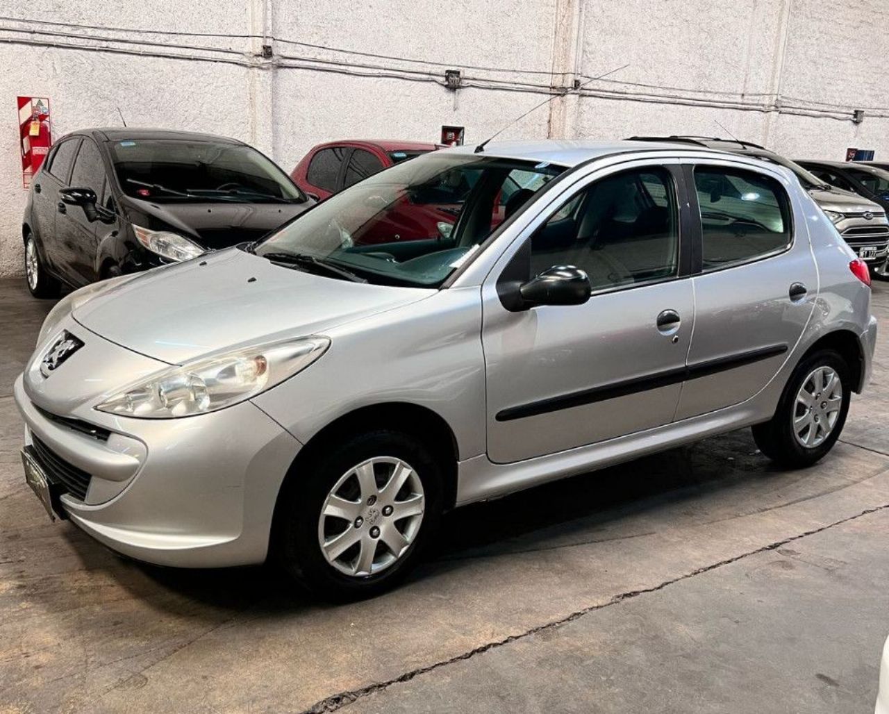 Peugeot 207 Usado Financiado en Mendoza, deRuedas