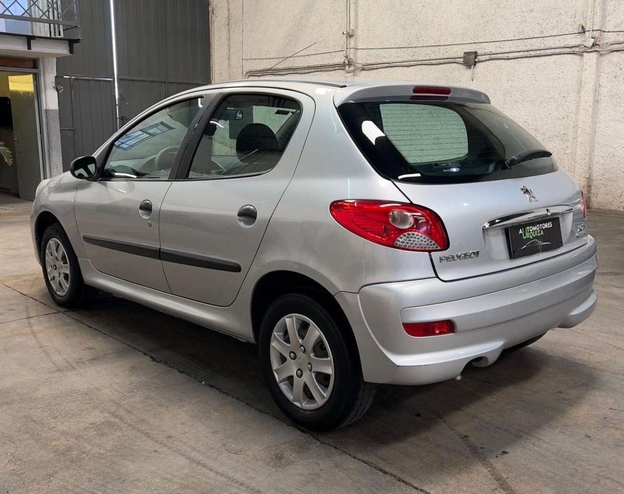 Peugeot 207 Usado Financiado en Mendoza, deRuedas