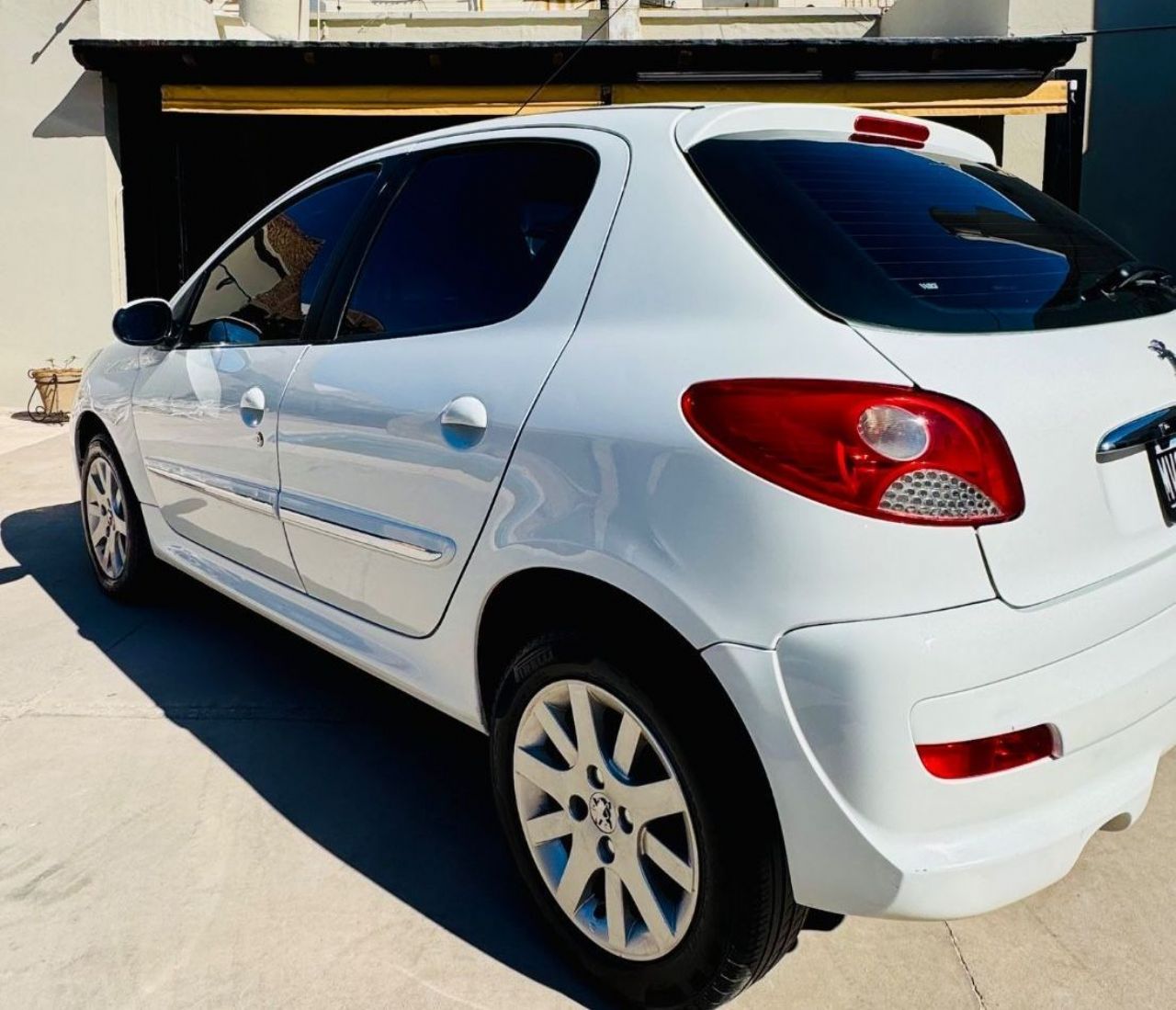 Peugeot 207 Usado en Mendoza, deRuedas