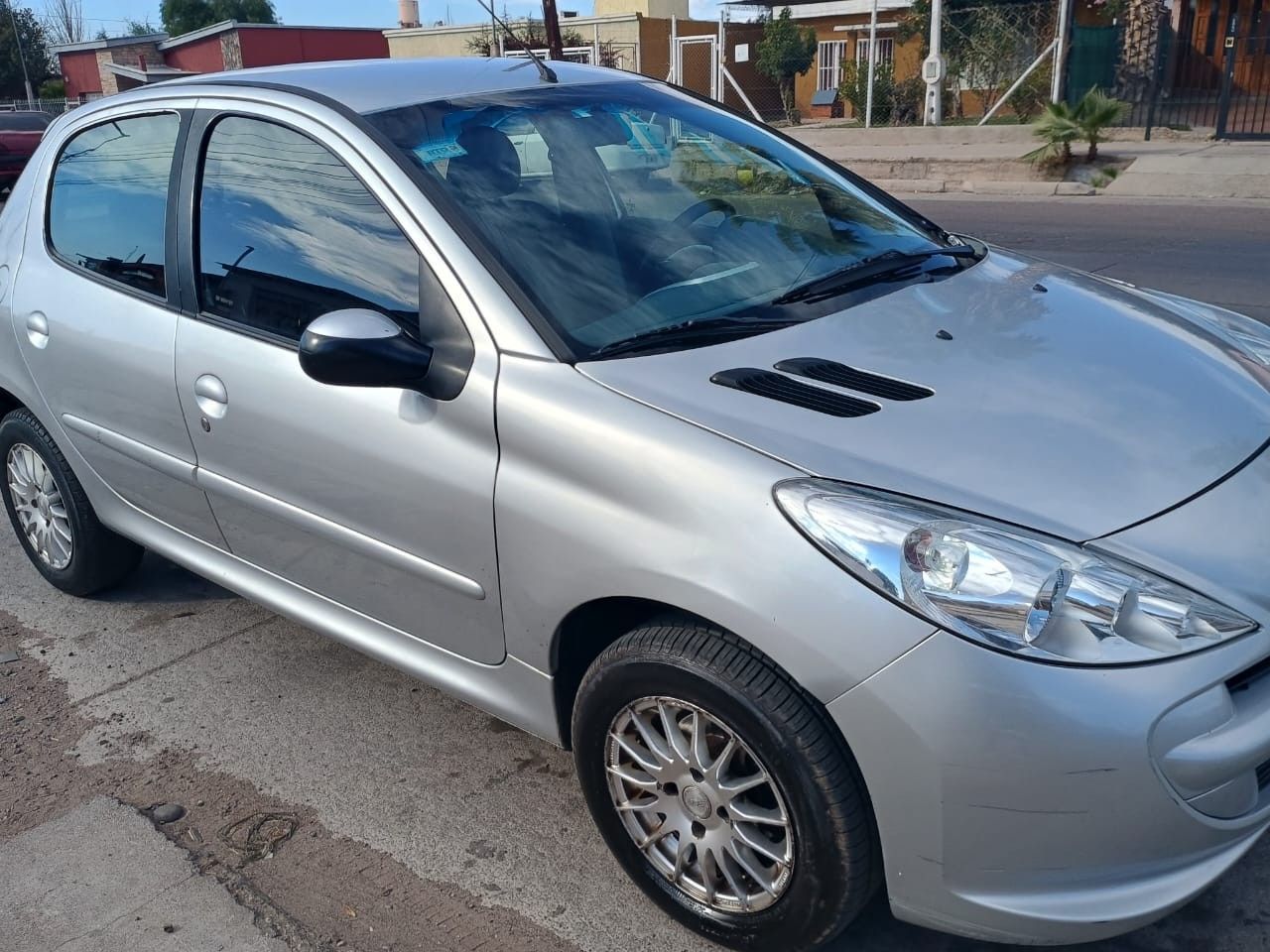 Peugeot 207 Usado en Mendoza, deRuedas